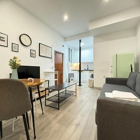 Appartamento Dianthus House Madrid Esterno foto