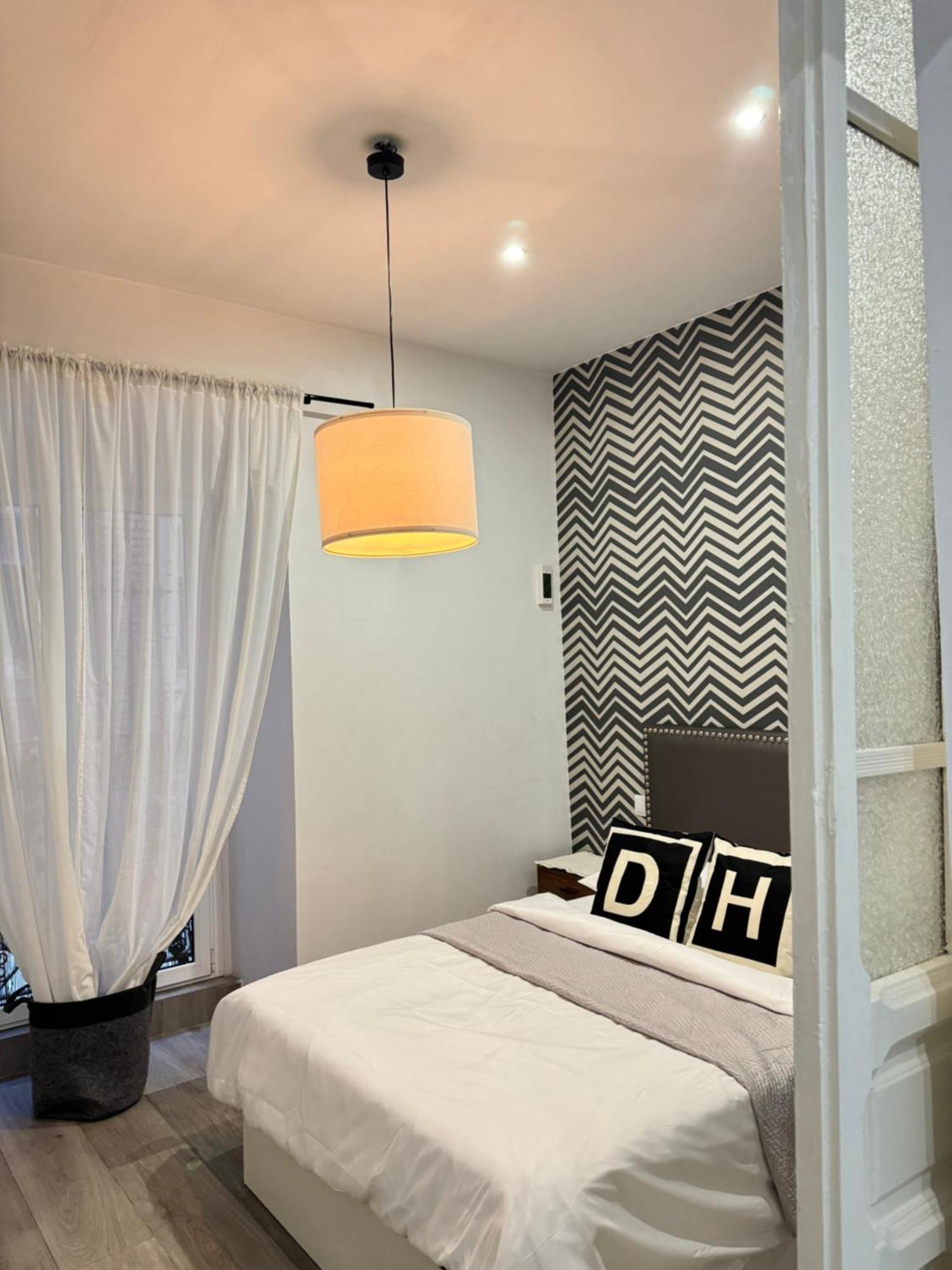 Appartamento Dianthus House Madrid Esterno foto