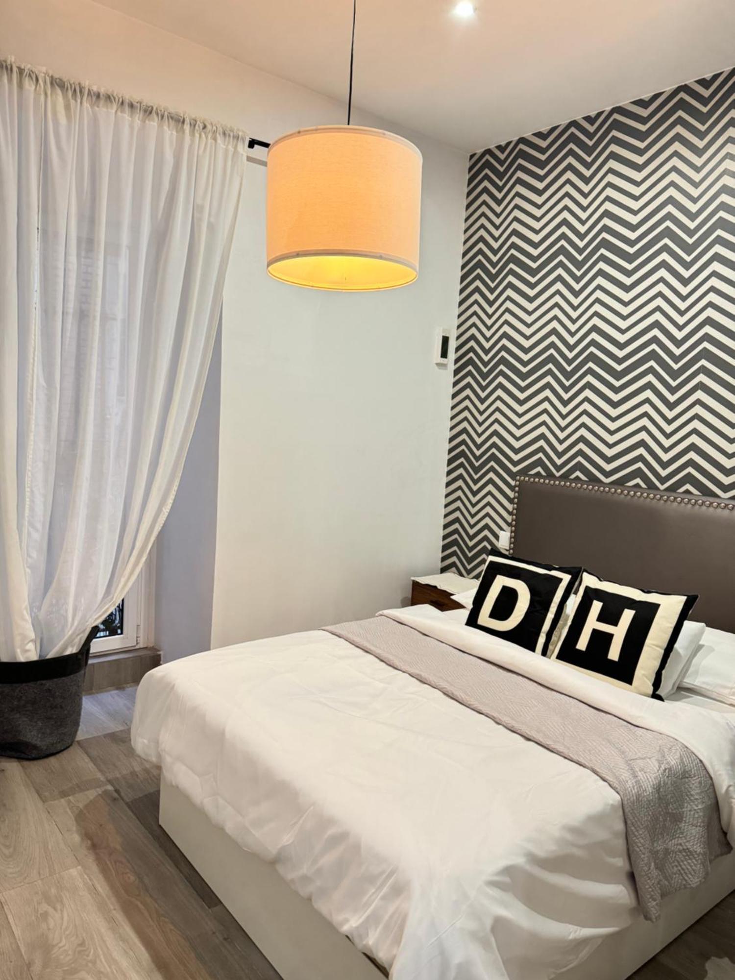 Appartamento Dianthus House Madrid Esterno foto