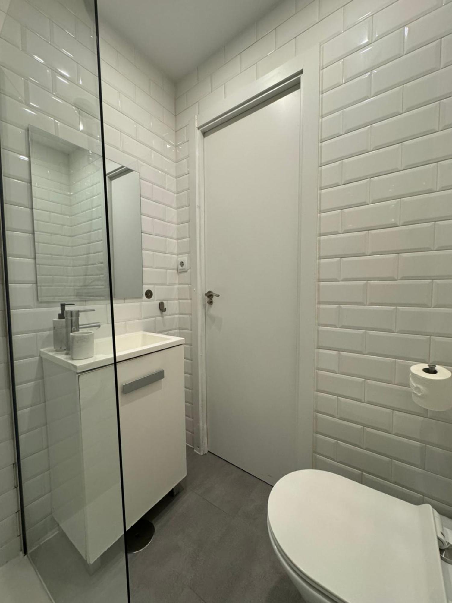Appartamento Dianthus House Madrid Esterno foto