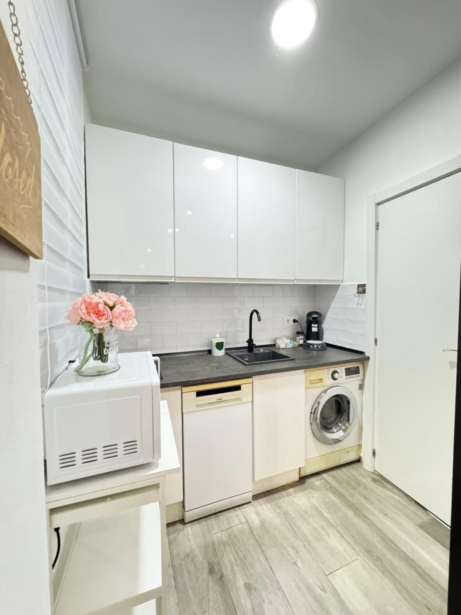Appartamento Dianthus House Madrid Esterno foto